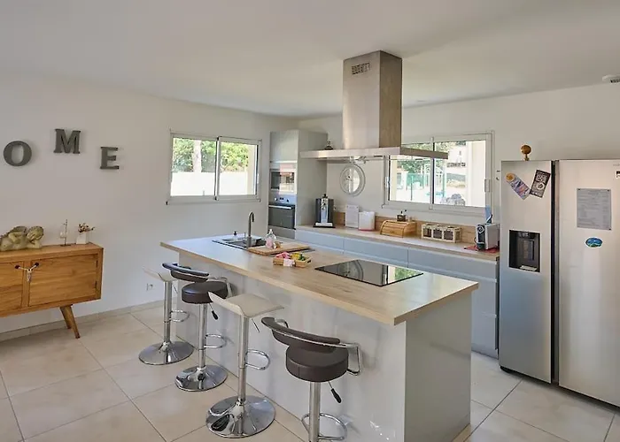 Jardin Et Foret Ocean Au Verdon بيت للعطل